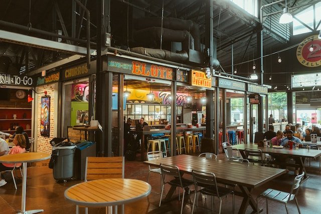 restaurants near Dr Pepper Arena, dining options near Dr Pepper Arena, best places to eat near Dr Pepper Arena, food near Dr Pepper Arena, restaurants in the vicinity of Dr Pepper Arena