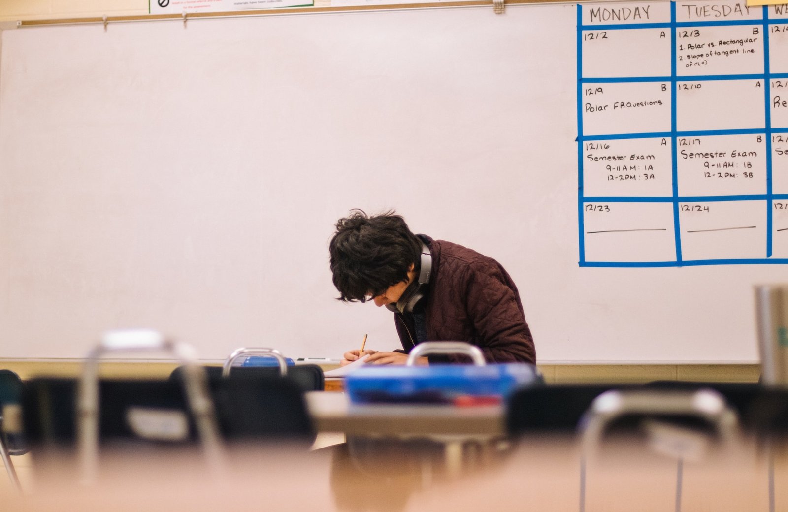 School anxiety Child coping strategies Parental guidance Overcoming fear Classroom stress Supportive parenting Anxiety roots Practical steps Emotional support
